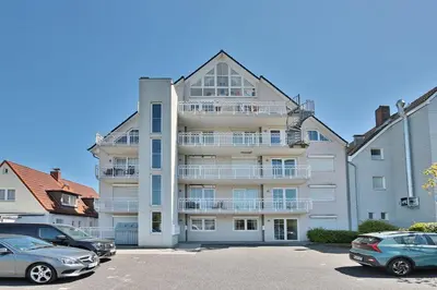 Das Gebäude in dem sich die Ferienwohnung befindet