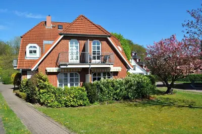 Ein Garten an der Unterkunft Am Rosenhain 12 Ferienwohnung Nr 03