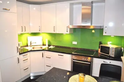 Küche/Küchenzeile in der Unterkunft Ostseeallee 11 Ferienwohnung Nr 03
