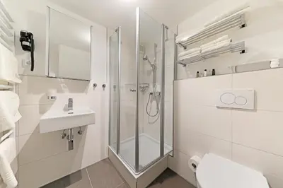 Ein Badezimmer in der Unterkunft Apartment Traveblick