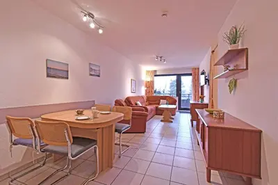 Ein Sitzbereich in der Unterkunft RES 314 - Residenz - Teilseeblick