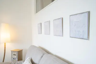Ein Sitzbereich in der Unterkunft TER 315 - Terrassenhuegel - Seeblick