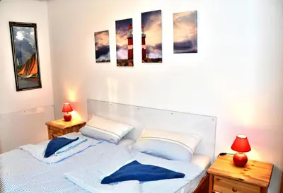 Ein Bett oder Betten in einem Zimmer der Unterkunft HOF 305 - Berliner Hof - 