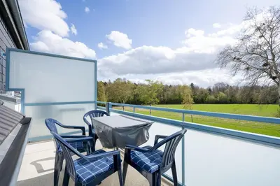 Ein Balkon oder eine Terrasse in der Unterkunft Liebevoll eingerichtetes ca 60 qm großes 3-Zimmer-App