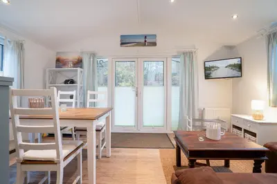 TV/Unterhaltungsangebot in der Unterkunft Ostseecamp Ferienhaus 