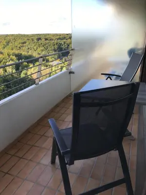 Ein Balkon oder eine Terrasse in der Unterkunft Sunnyside 95
