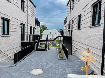 Das Gebäude in dem sich die Ferienwohnung befindet
