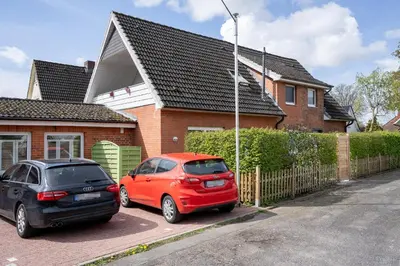 Das Gebäude in dem sich die Ferienwohnung befindet