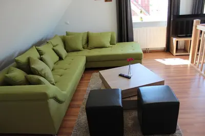 Ein Sitzbereich in der Unterkunft Haus Schwalbennest