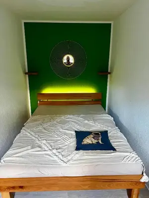 Ein Bett oder Betten in einem Zimmer der Unterkunft Lerchenhaus