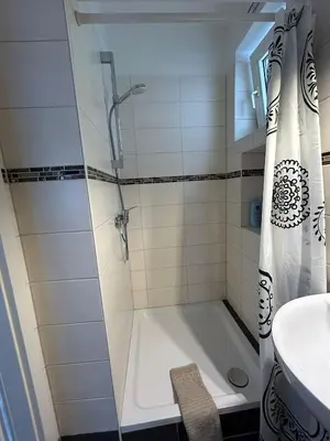 Ein Badezimmer in der Unterkunft Central Cozy 2 Apartment Lübeck