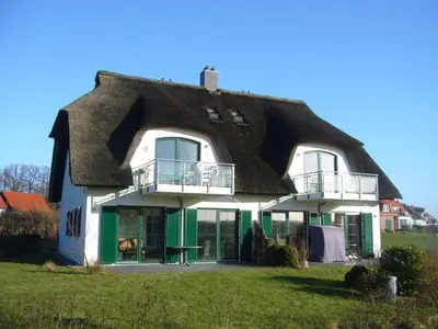 Das Gebäude in dem sich die Ferienwohnung befindet
