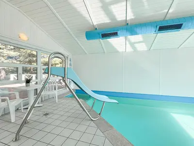 Der Swimmingpool an oder in der Nähe von Strandblick - Dorf 1 Ferienhaus 13