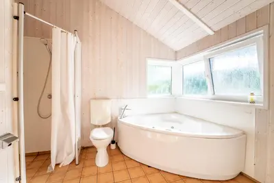 Ein Badezimmer in der Unterkunft Strandblick - Dorf 1 Ferienhaus 20