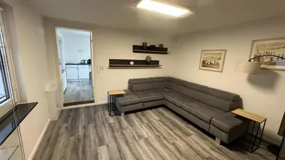Ein Sitzbereich in der Unterkunft KüstenNest gepflegte großzügige Ferienwohnung Nähe Ostsee mit Garten