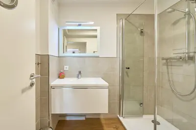 Ein Badezimmer in der Unterkunft Ferienwohnung Robbe Timmendorfer Strand