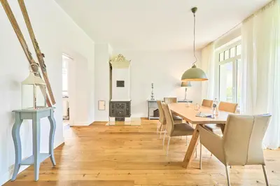 Ein Sitzbereich in der Unterkunft Villa Daheim Travemünde