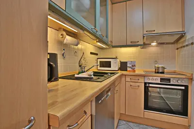Küche/Küchenzeile in der Unterkunft Haus Seesand Appartement 5