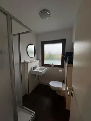 Ein Badezimmer in der Unterkunft Gemütliche Ostsee Oase, 3 Zimmer mit Balkon in Bad Schwartau