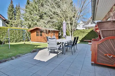 Ein Garten an der Unterkunft Das Friesenhaus