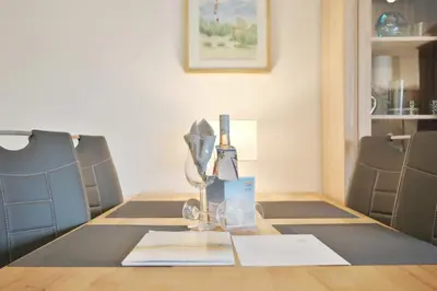 Ein Sitzbereich in der Unterkunft Hanseaten Residenz Hanseaten-Residenz Appartement 3
