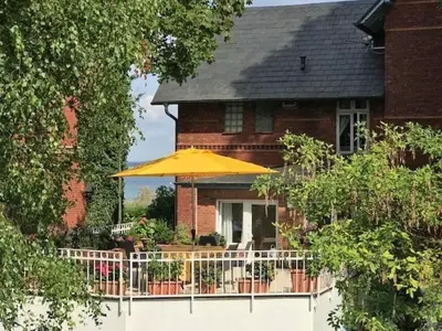 Das Gebäude in dem sich die Ferienwohnung befindet