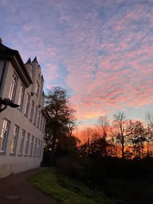 Blick auf den Sonnenuntergang/Sonnenaufgang von der Ferienwohnung aus oder aus der Nähe
