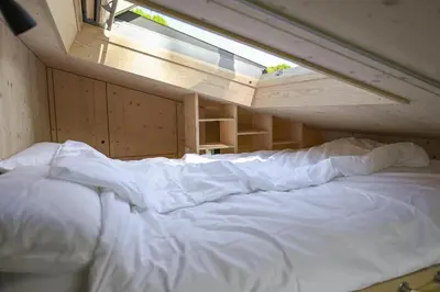 Ein Bett oder Betten in einem Zimmer der Unterkunft Green Tiny Spot Salemer See - Tiny House Nook 5
