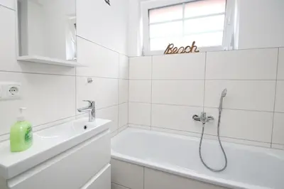 Ein Badezimmer in der Unterkunft Haus Aaron Fehlingstraße, Fewo 224