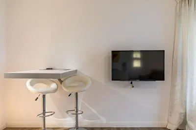 TV/Unterhaltungsangebot in der Unterkunft Kaiserallee, Fewo 194
