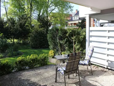 Ein Garten an der Unterkunft Villa Miramare, Fewo 101