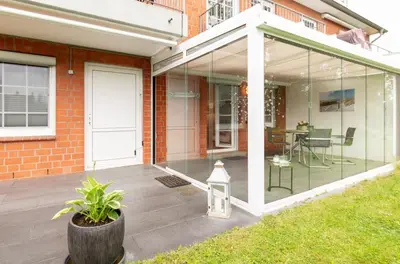 Das Gebäude in dem sich die Ferienwohnung befindet