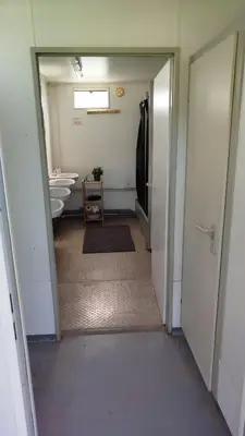 Ein Bett oder Betten in einem Zimmer der Unterkunft Baumzelt mitten im Wald bis 180kg