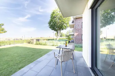 Ein Garten an der Unterkunft Ferienwohnung Villa Heidenreich Nr. 1 - Scharbeutz