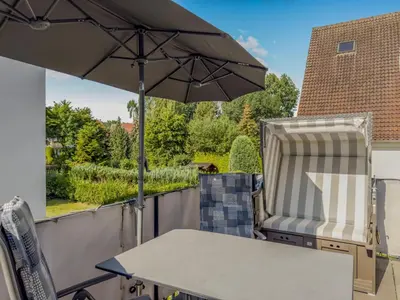 Ein Garten an der Unterkunft Objekt-Nr 65 - Priwall - Mecklenburger Landstraße