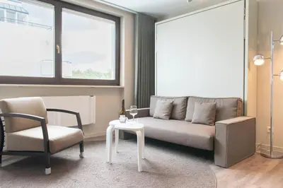 Ein Sitzbereich in der Unterkunft Ferienwohnung Sun & Stay - Timmendorfer Strand