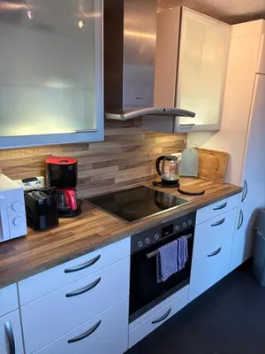 Küche/Küchenzeile in der Unterkunft Haus für Handwerker und Monteure