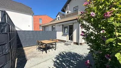 Das Gebäude in dem sich die Ferienwohnung befindet