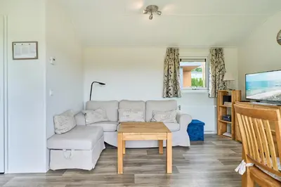 TV/Unterhaltungsangebot in der Unterkunft Süsel Seeparx Ferienhaus Iona