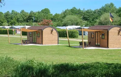 Ein Garten an der Unterkunft Süsel Seeparx Ferienhaus Wakehouse