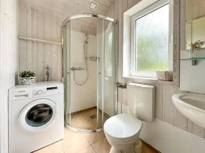 Ein Badezimmer in der Unterkunft Schatzkiste - Dorf Ferienhaus 08