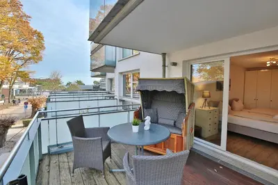 Ein Balkon oder eine Terrasse in der Unterkunft Strandglück Haus A Strandglück Appartement 03A 