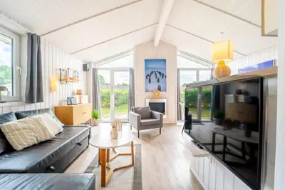 TV/Unterhaltungsangebot in der Unterkunft Freibeuterweg - Dorf 6 Ferienhaus 14