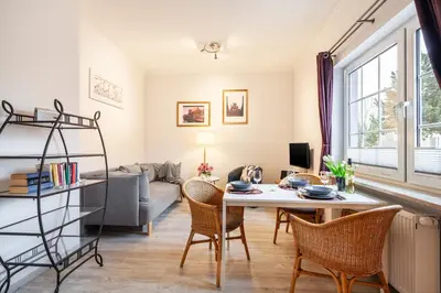 Ein Sitzbereich in der Unterkunft Gästehaus Daheim - Appartement 03