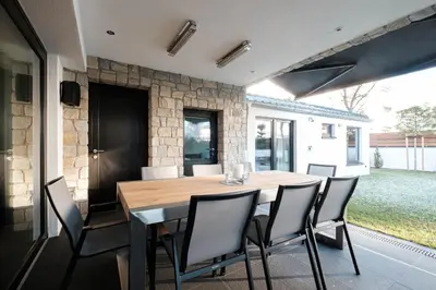 Ein Patio oder anderer Außenbereich in der Unterkunft Villa COAST