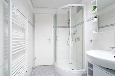 Ein Badezimmer in der Unterkunft Ferienhaus Seeweg Wohnung 2