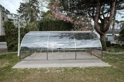 Ein Garten an der Unterkunft Domizil am Strand, App 7