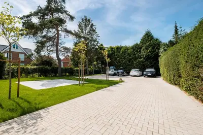 Ein Garten an der Unterkunft SunSide Apartment #1