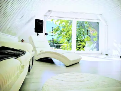 Ein Bett oder Betten in einem Zimmer der Unterkunft Helle voll ausgestattete 2 Zi Whg im Grünen