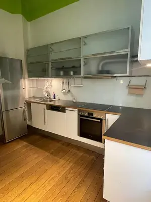 Küche/Küchenzeile in der Unterkunft Gemütliches Zimmer, zentral & kinderfreundlich